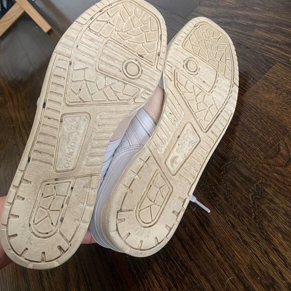 adidas Rivalry Low "Home of Classics" EG5148 – Linen Beige & White – Mens 8 - Picture 7 of 8